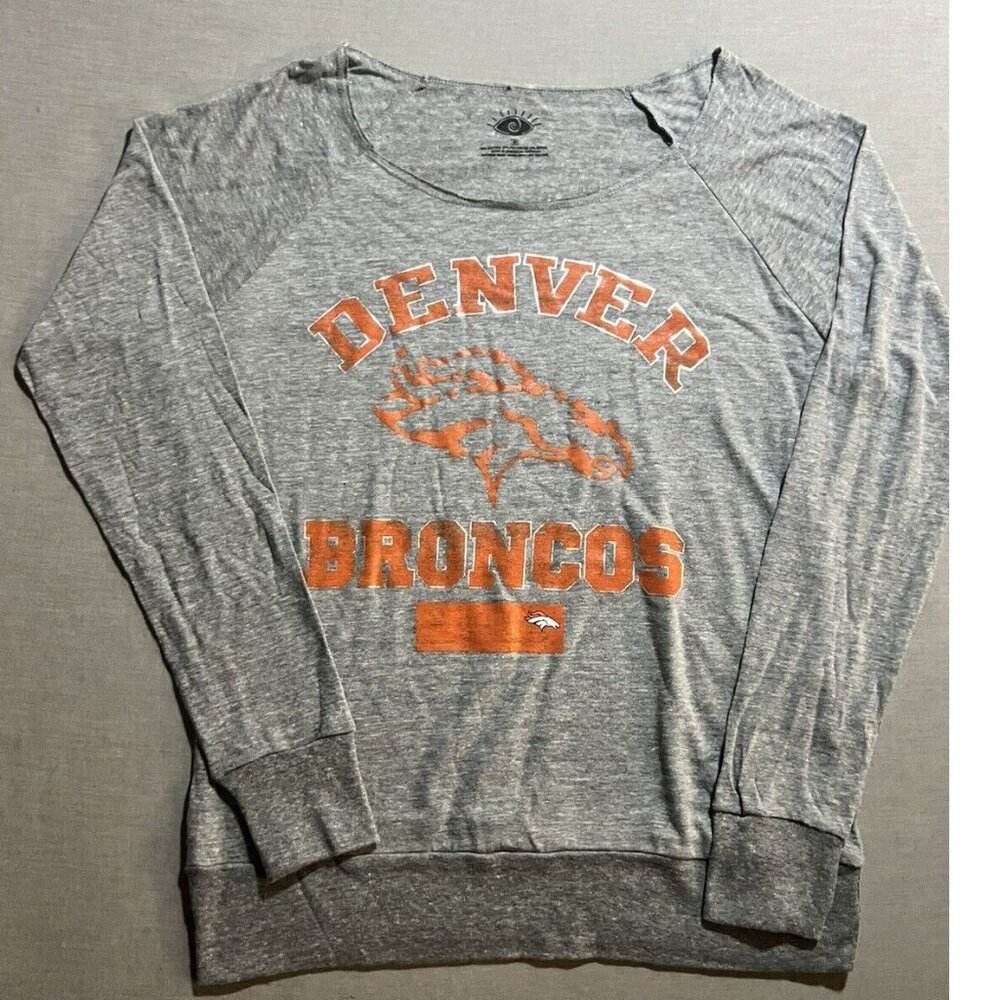Denver Broncos Shirt Womens Medium Gray Round Neck Long Sleeve Tee Ladies New.